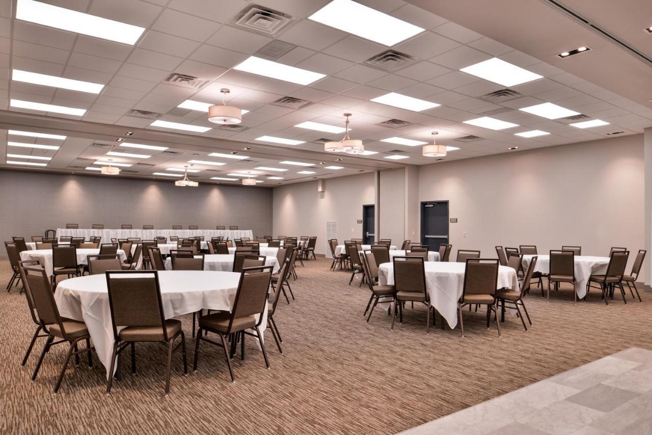 Country Inn & Suites By Radisson, Ft Atkinson, Wi Fort Atkinson Экстерьер фото